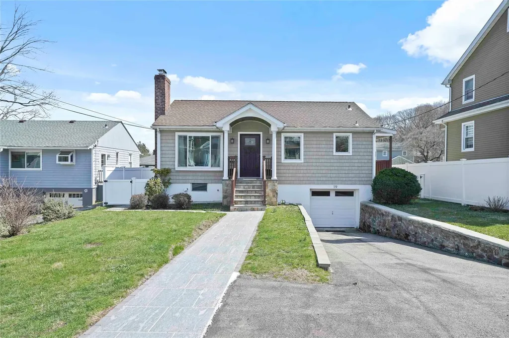 19 Ogden Avenue Dobbs Ferry NY 10522