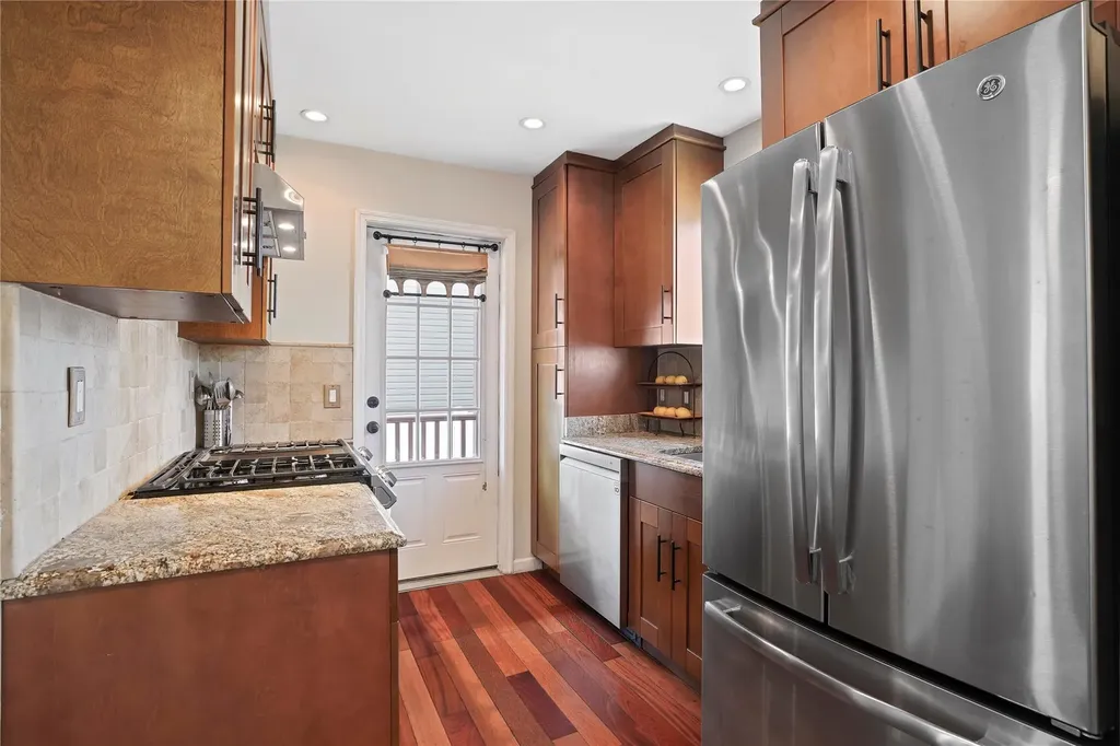 19 Ogden Avenue Dobbs Ferry NY 10522
