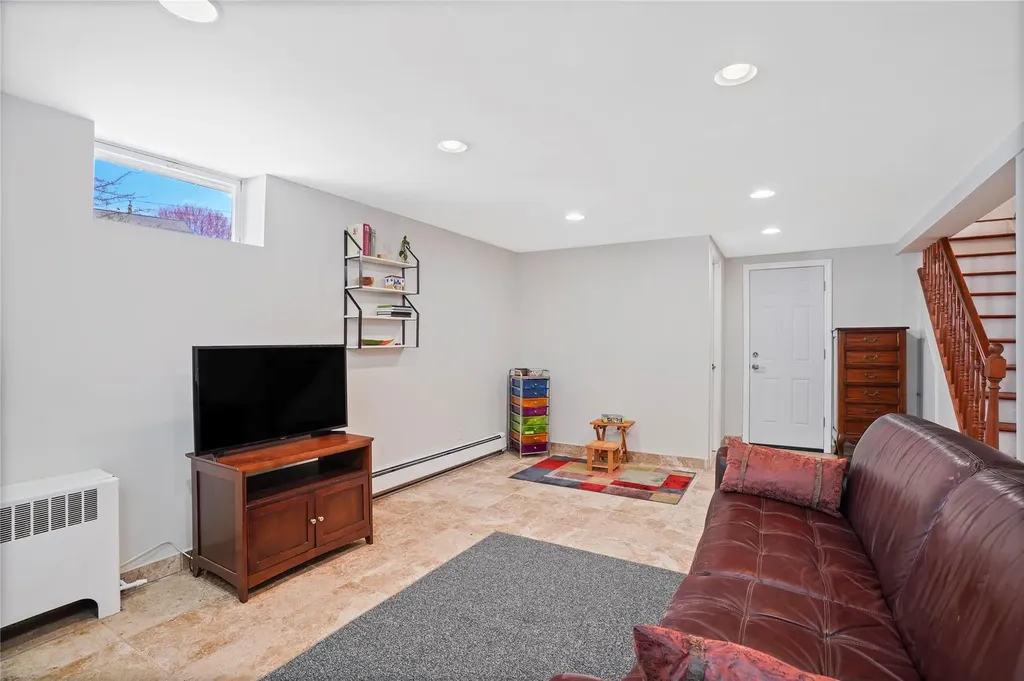 19 Ogden Avenue Dobbs Ferry NY 10522
