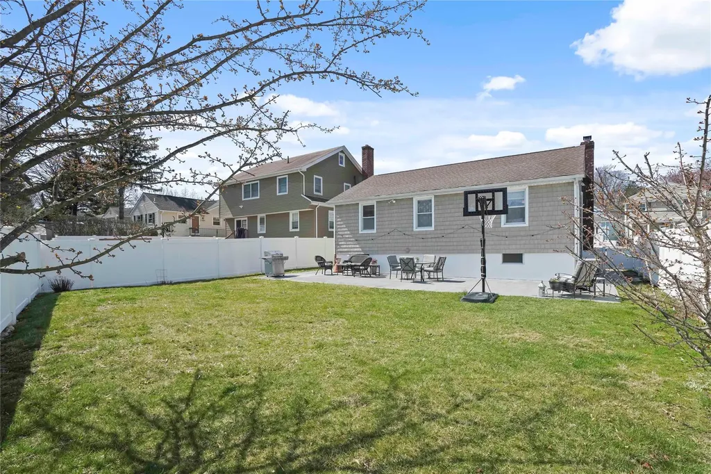 19 Ogden Avenue Dobbs Ferry NY 10522