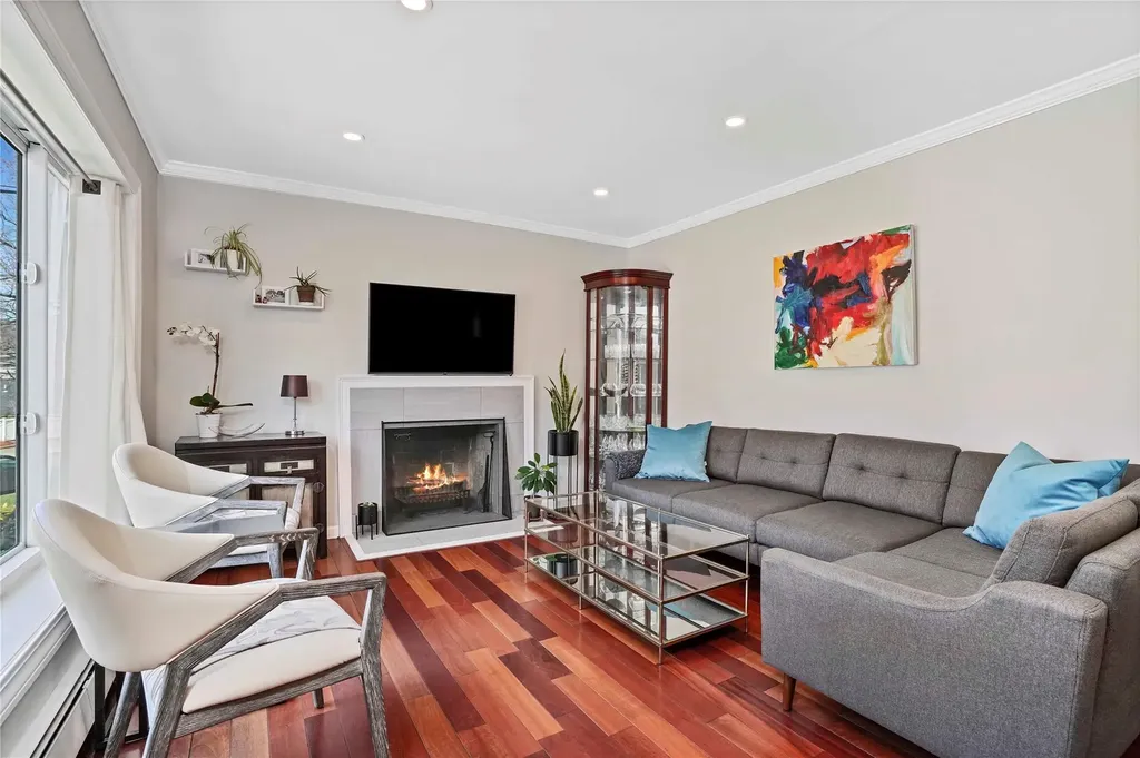 19 Ogden Avenue Dobbs Ferry NY 10522