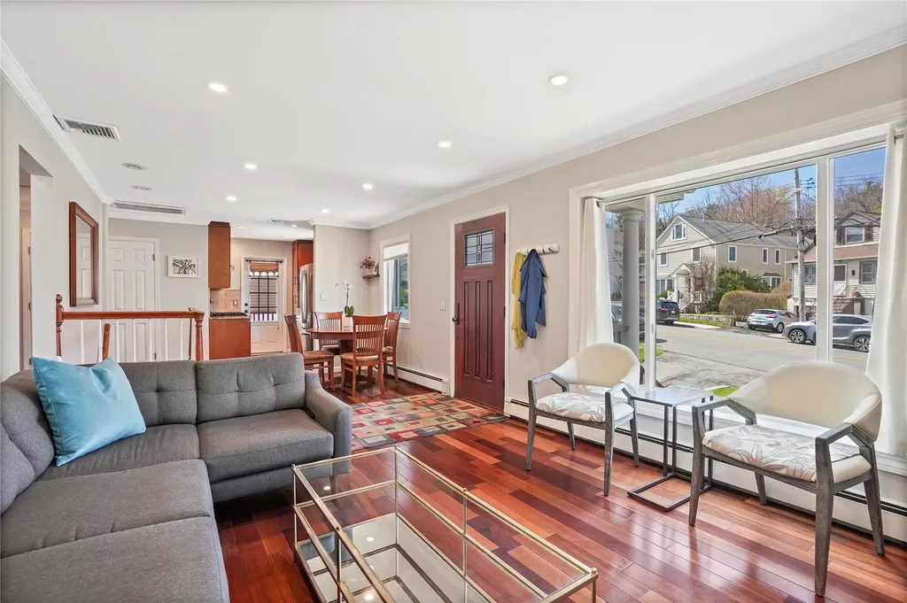 19 Ogden Avenue Dobbs Ferry NY 10522
