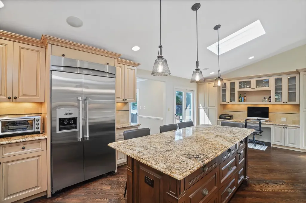 24 Hemlock Road Hartsdale NY 10530