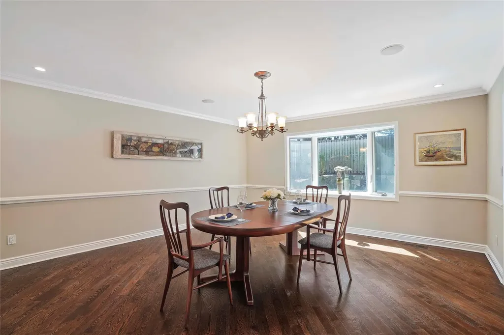 24 Hemlock Road Hartsdale NY 10530