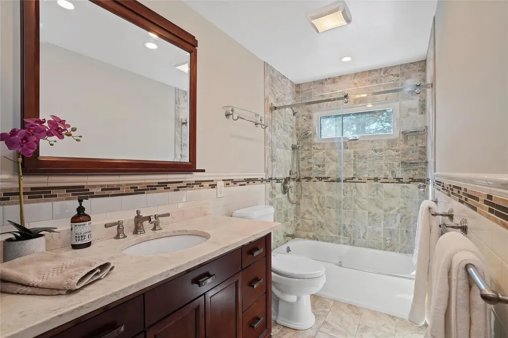 24 Hemlock Road Hartsdale NY 10530