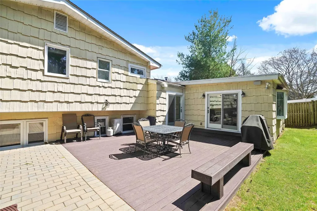 24 Hemlock Road Hartsdale NY 10530
