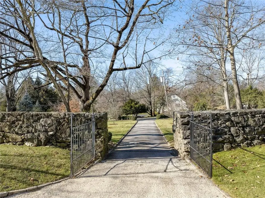 15 Archer Road Harrison NY 10528