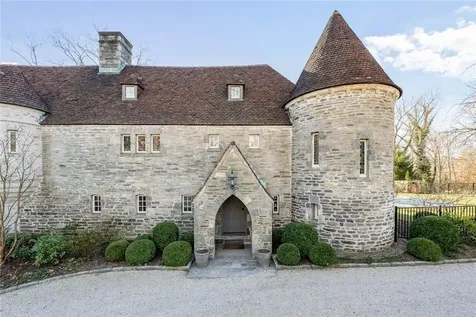 15 Archer Road Harrison NY 10528