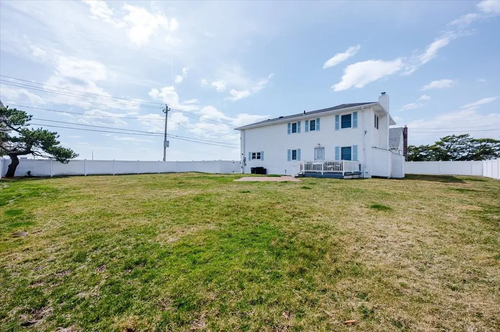 2000 Ocean Boulevard Atlantic Beach NY 11509