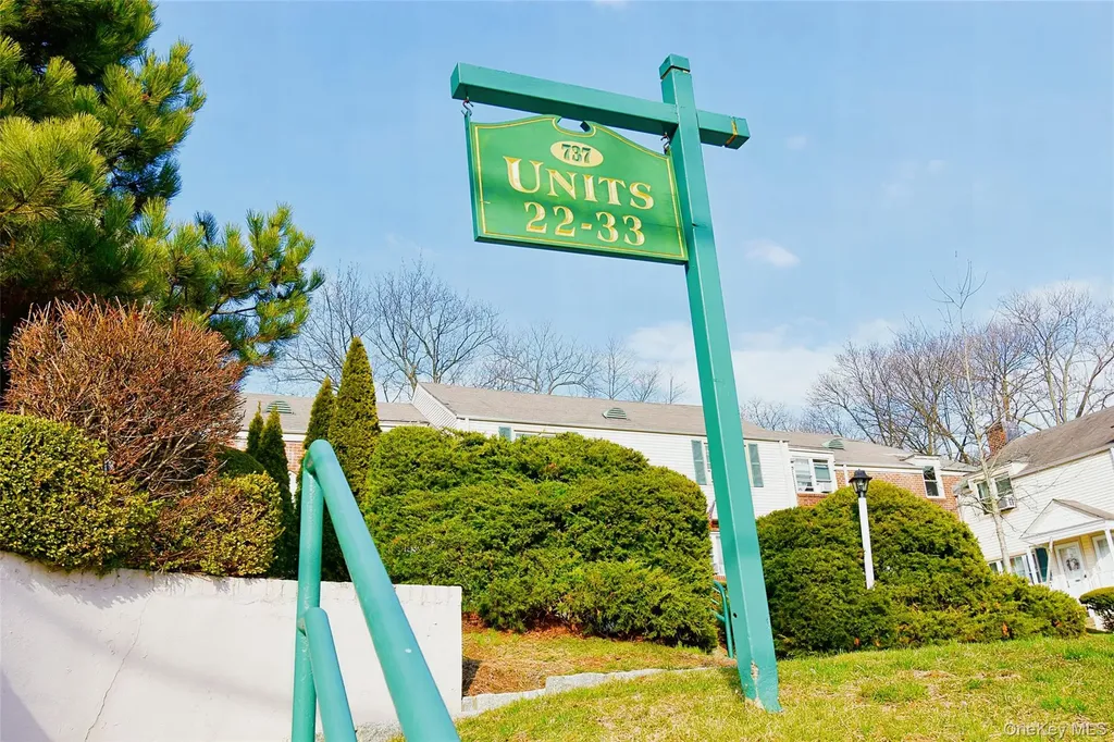737 Tuckahoe Road Yonkers NY 10710