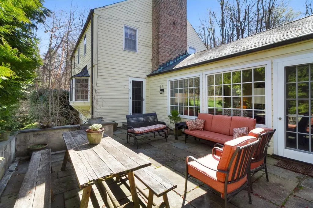 21 Cricket Lane Dobbs Ferry NY 10522