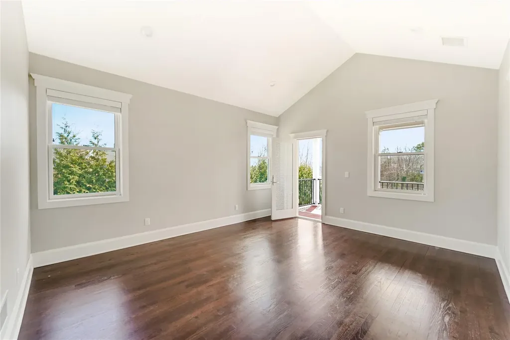 64 Romana Drive Hampton Bays NY 11946