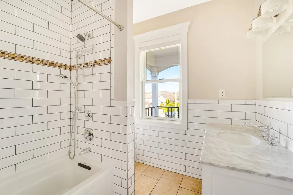 64 Romana Drive Hampton Bays NY 11946