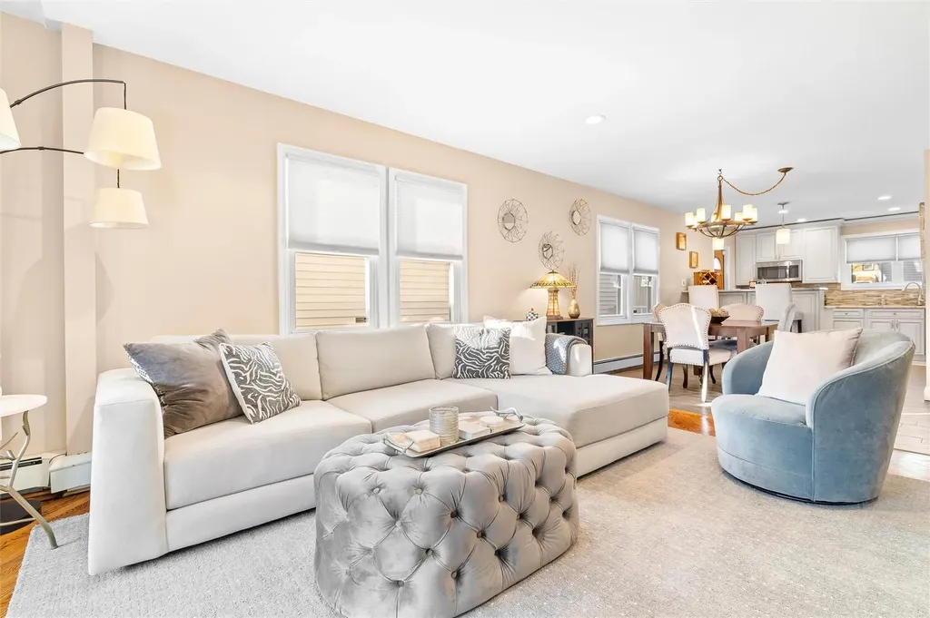 3163 Rawlins Avenue Bronx NY 10465
