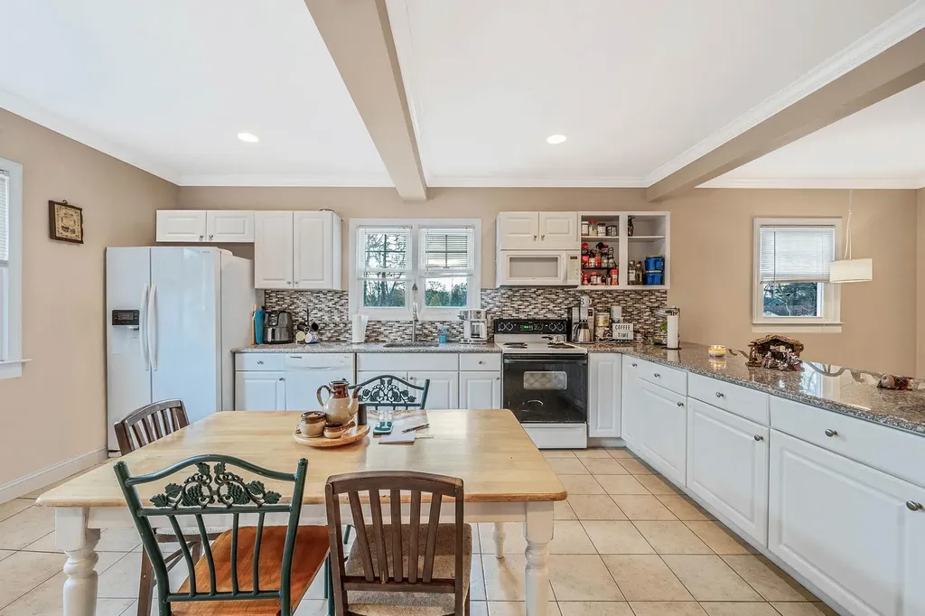 27 Odin Road Rocky Point NY 11778