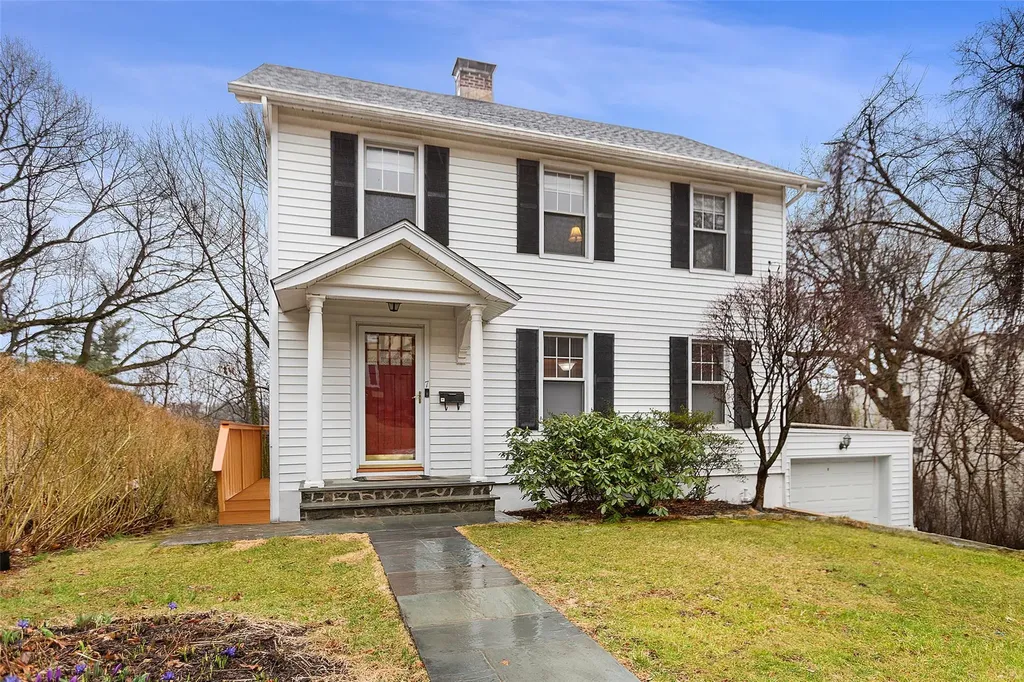 7 Newcomb Place White Plains NY 10606