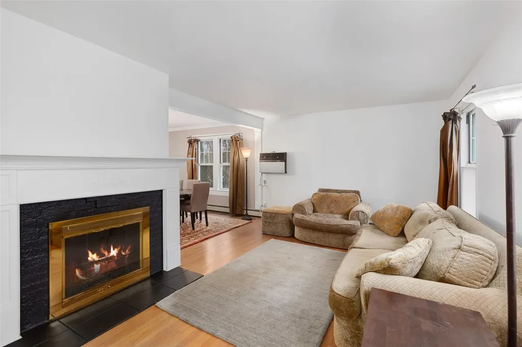 7 Newcomb Place White Plains NY 10606