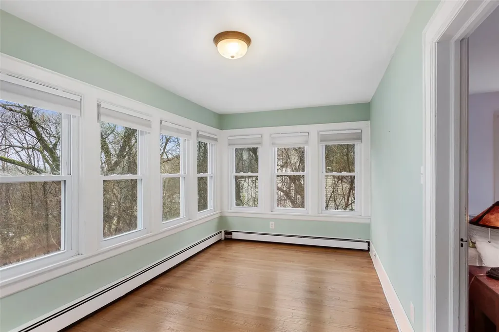 7 Newcomb Place White Plains NY 10606