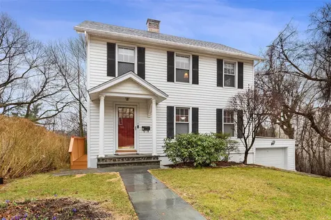 7 Newcomb Place White Plains NY 10606