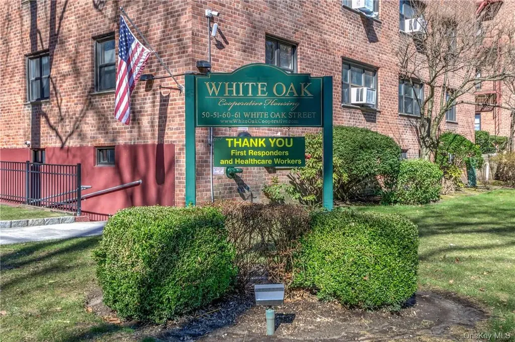 50 White Oak Street New Rochelle NY 10801