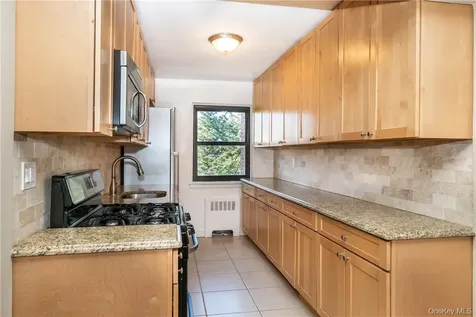 50 White Oak Street New Rochelle NY 10801