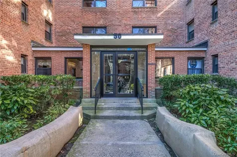 50 White Oak Street New Rochelle NY 10801