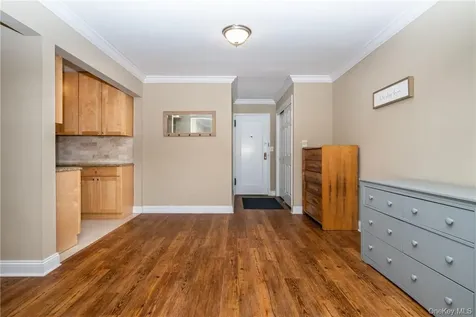 50 White Oak Street New Rochelle NY 10801