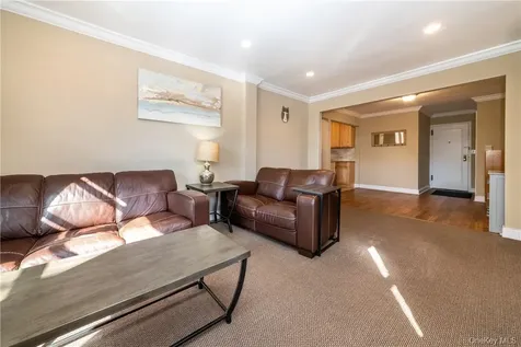 50 White Oak Street New Rochelle NY 10801