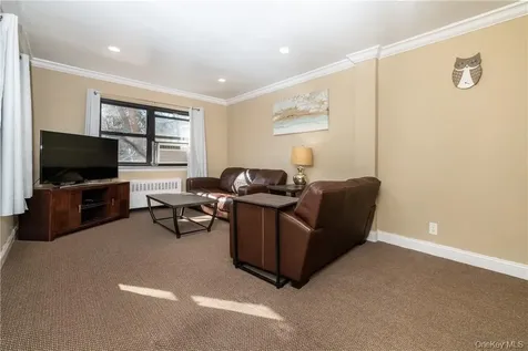 50 White Oak Street New Rochelle NY 10801