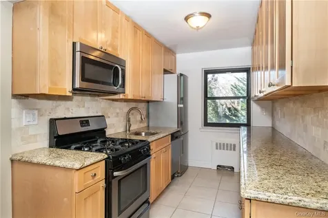 50 White Oak Street New Rochelle NY 10801