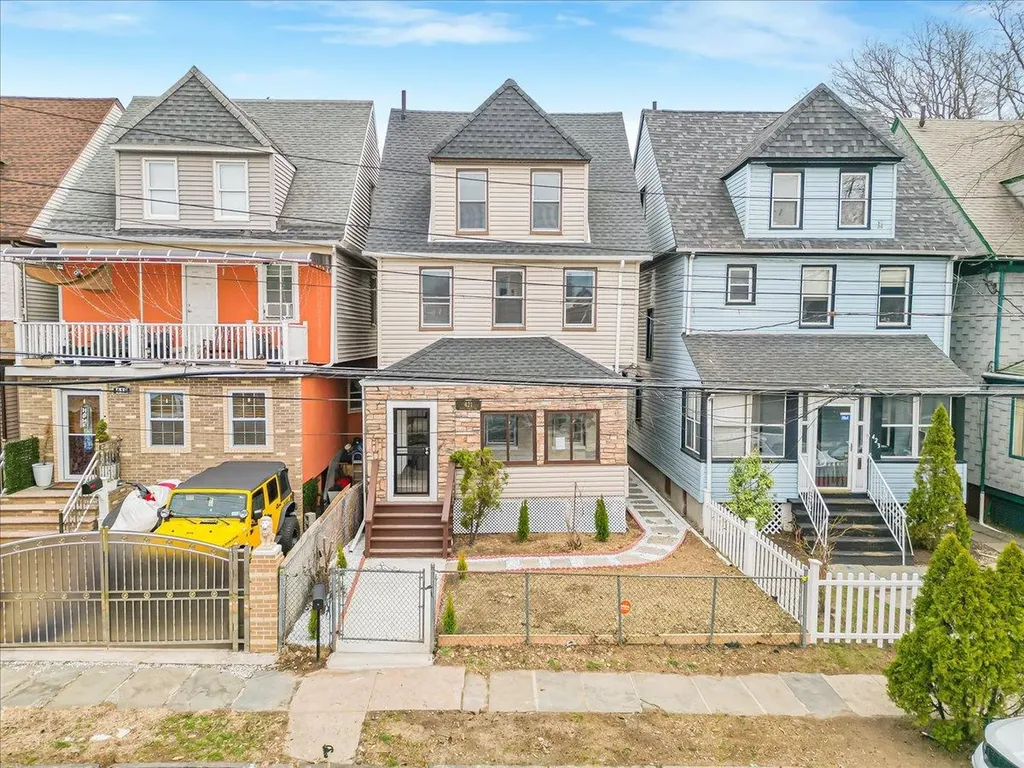 421 S 1st Avenue Mount Vernon NY 10550