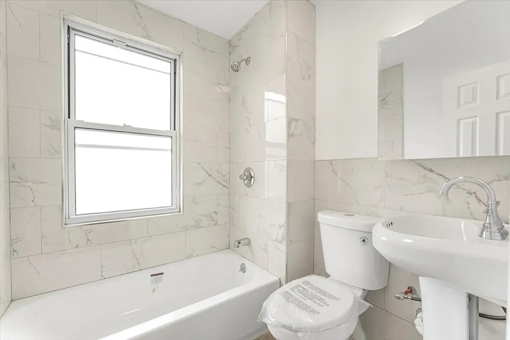 421 S 1st Avenue Mount Vernon NY 10550