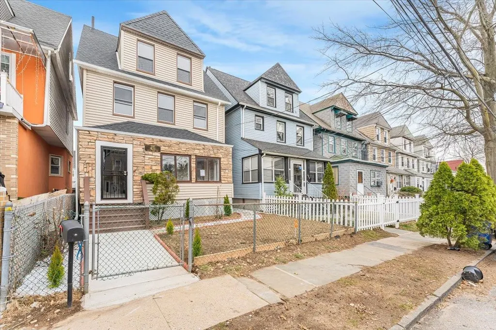 421 S 1st Avenue Mount Vernon NY 10550