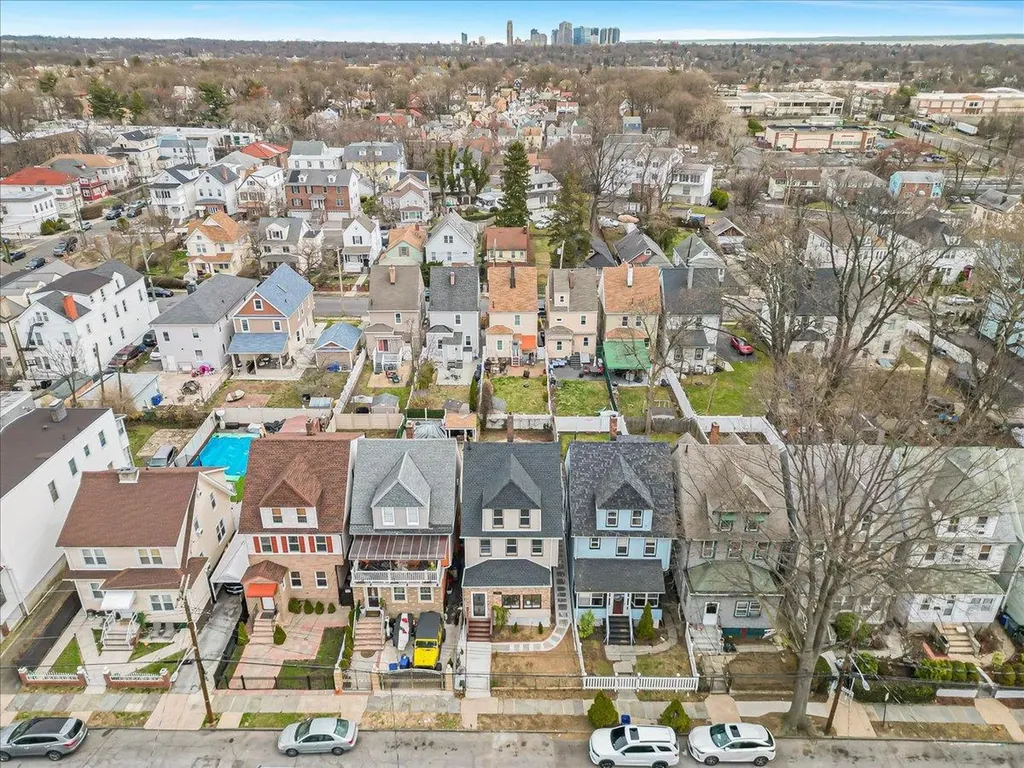 421 S 1st Avenue Mount Vernon NY 10550