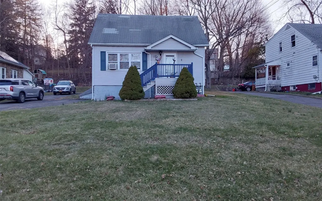 11 Mcelroy Place Monroe NY 10950