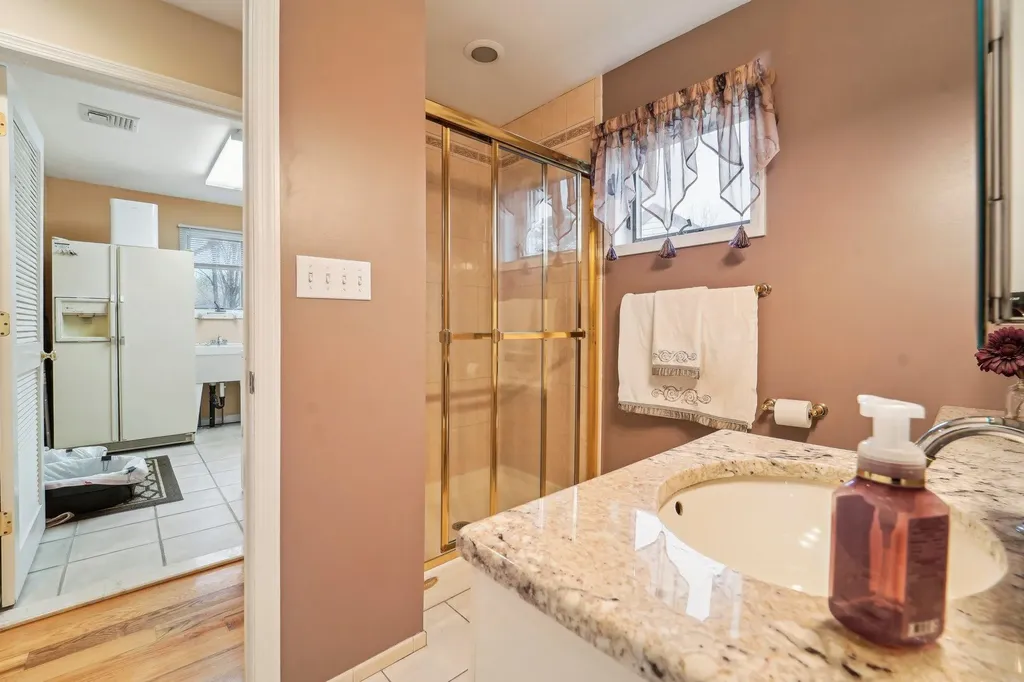 23 Blauvelt Road Nanuet NY 10954