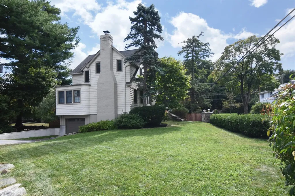 10 Briary Road Dobbs Ferry NY 10522
