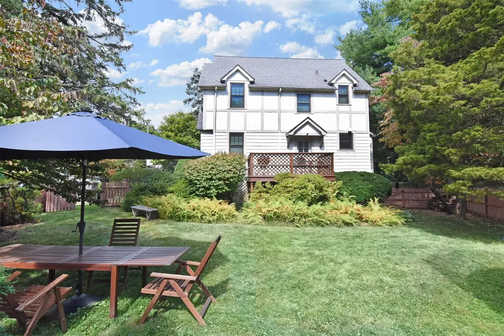 10 Briary Road Dobbs Ferry NY 10522