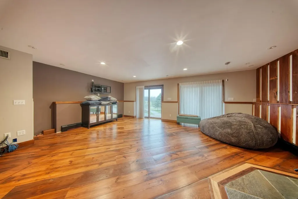 23 Fox Road Florida NY 10921
