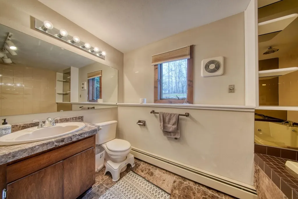 23 Fox Road Florida NY 10921