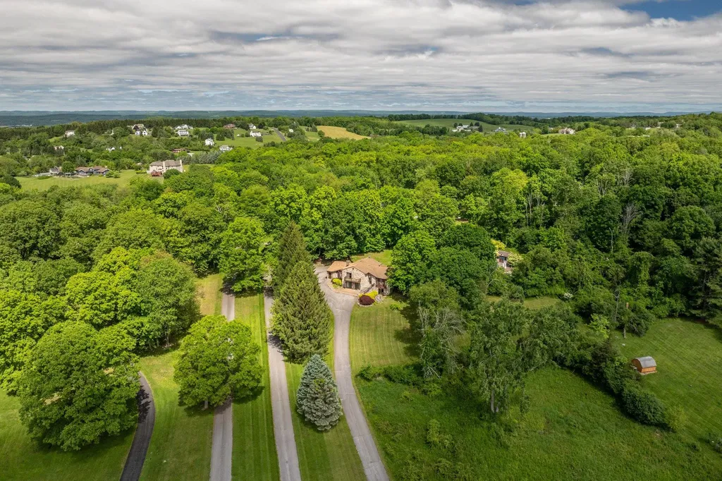 23 Fox Road Florida NY 10921