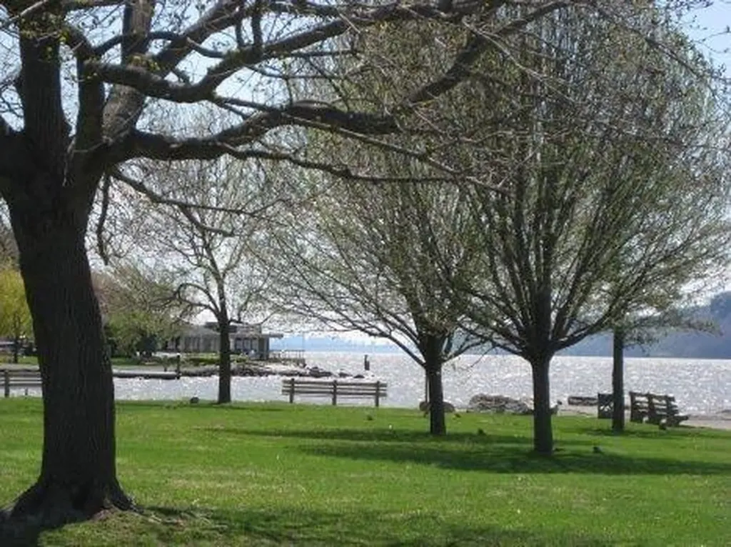 30 Appleton Place Dobbs Ferry NY 10522
