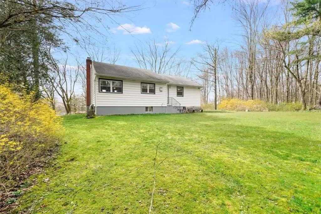 40 Mountain View Terrace Walden NY 12586