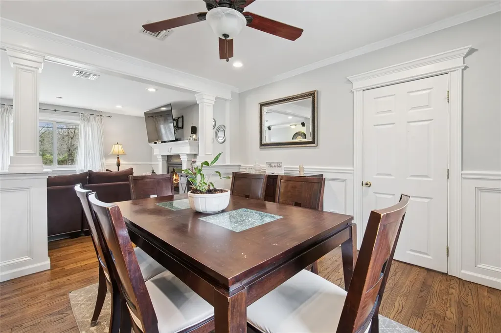 20 Ruth Lane Ridge NY 11961