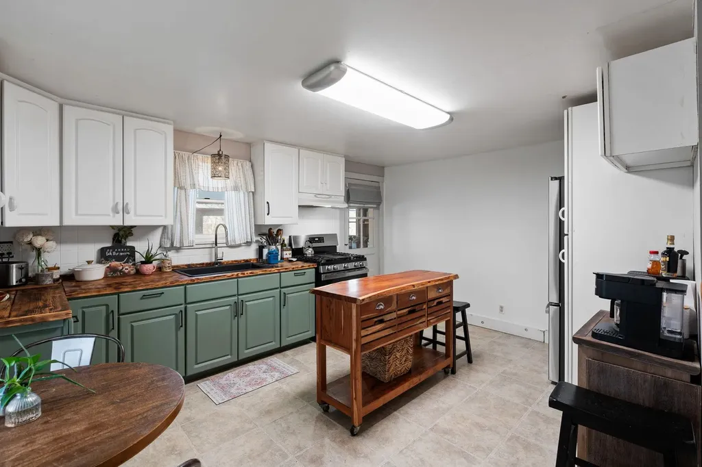 78 E Main Street Walden NY 12586
