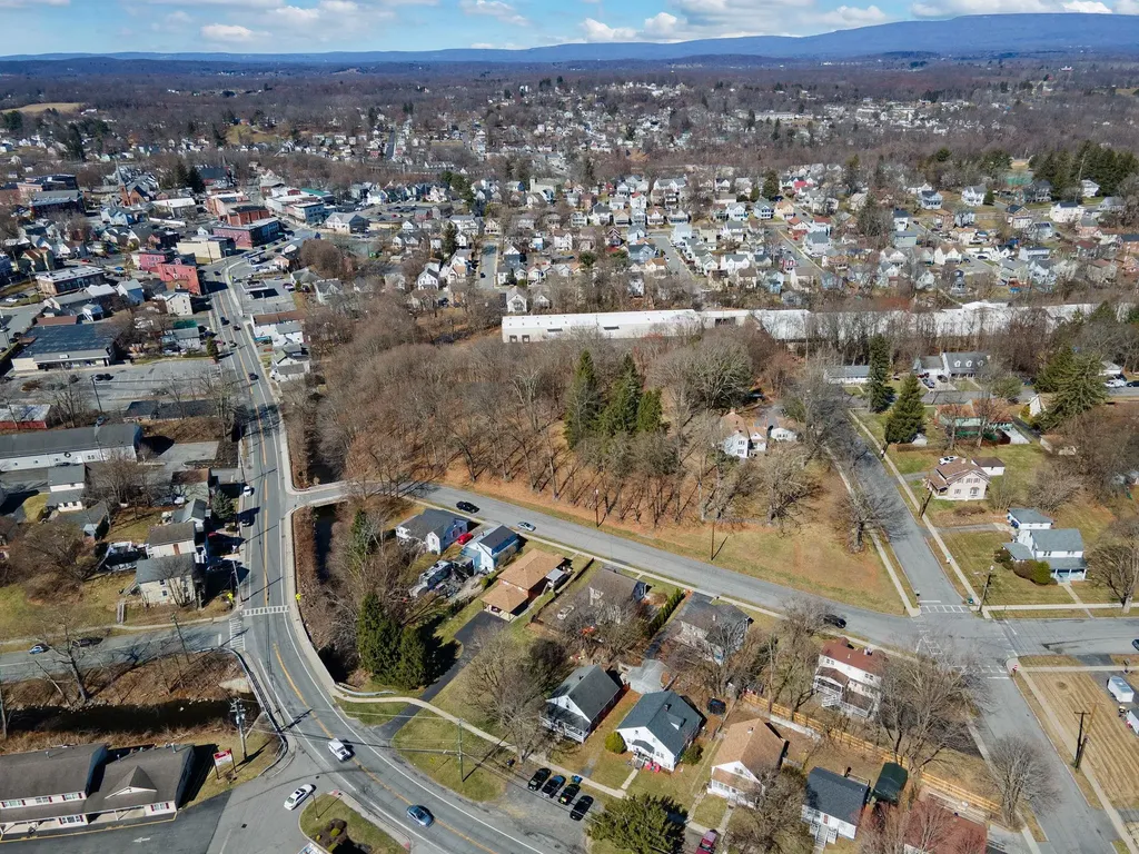 78 E Main Street Walden NY 12586