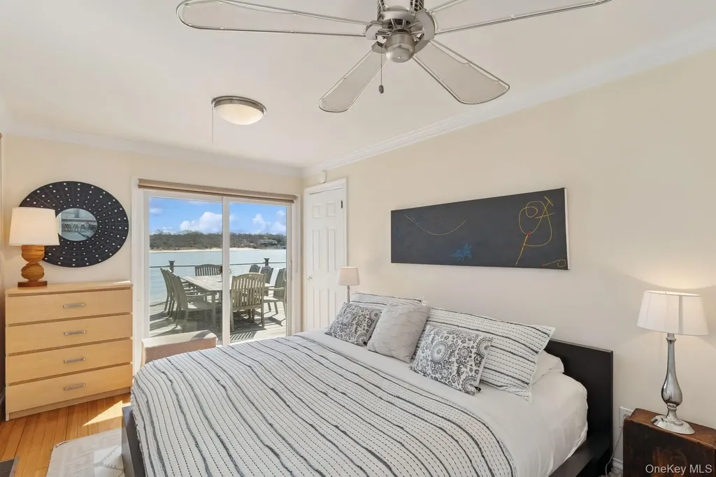 80 Towd Point Road Southampton NY 11968