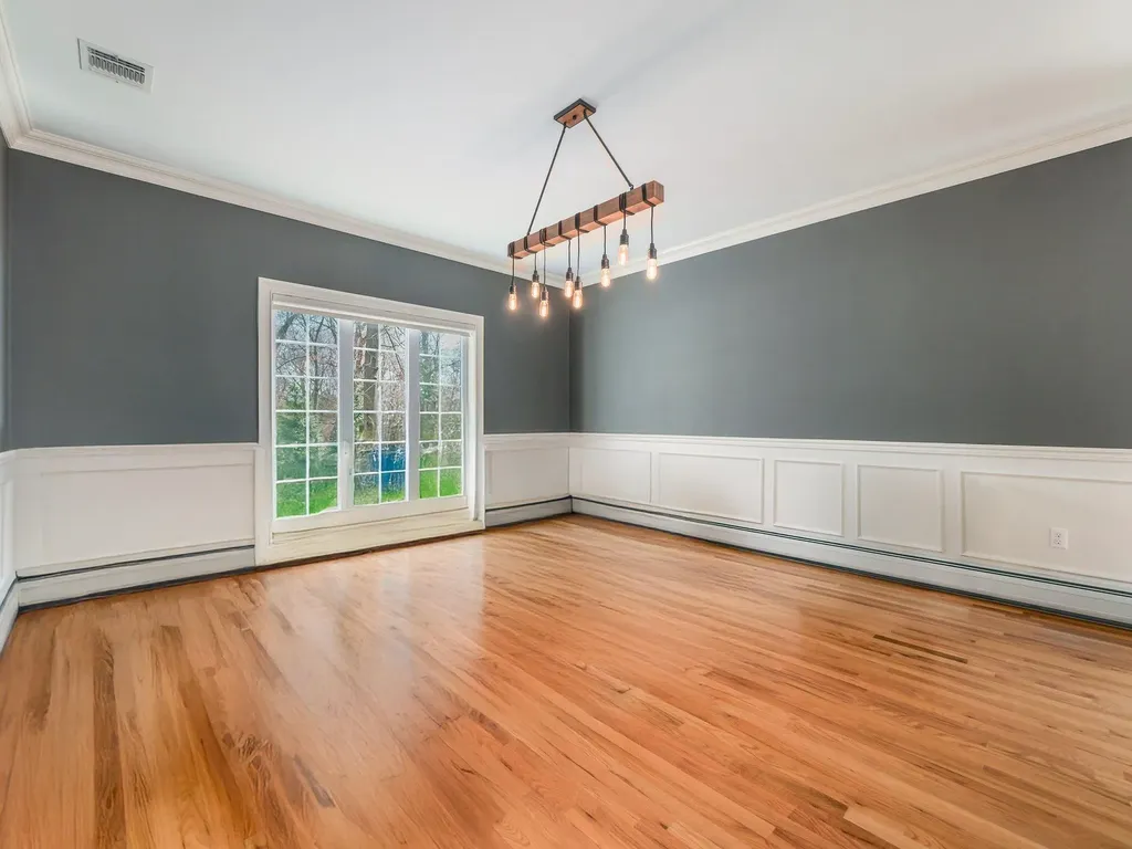 145 Kings Highway Tappan NY 10983