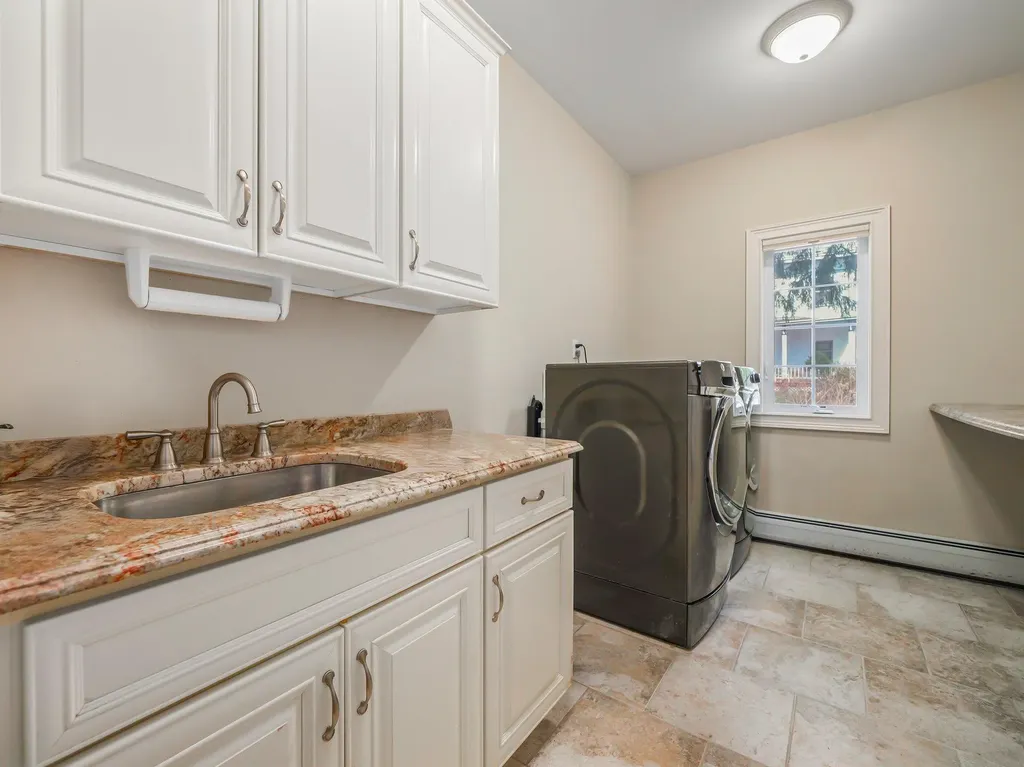 145 Kings Highway Tappan NY 10983