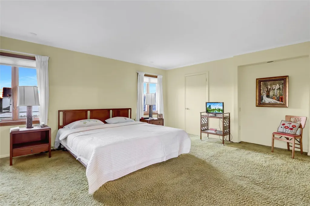 72 Fulton Avenue Atlantic Beach NY 11509